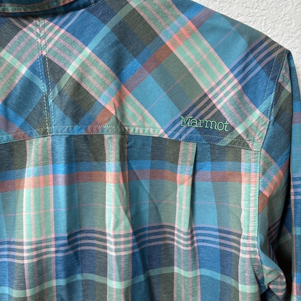 Marmot Button Down Shirt Collared Plaid Blue size Medium - Picture 8 of 9